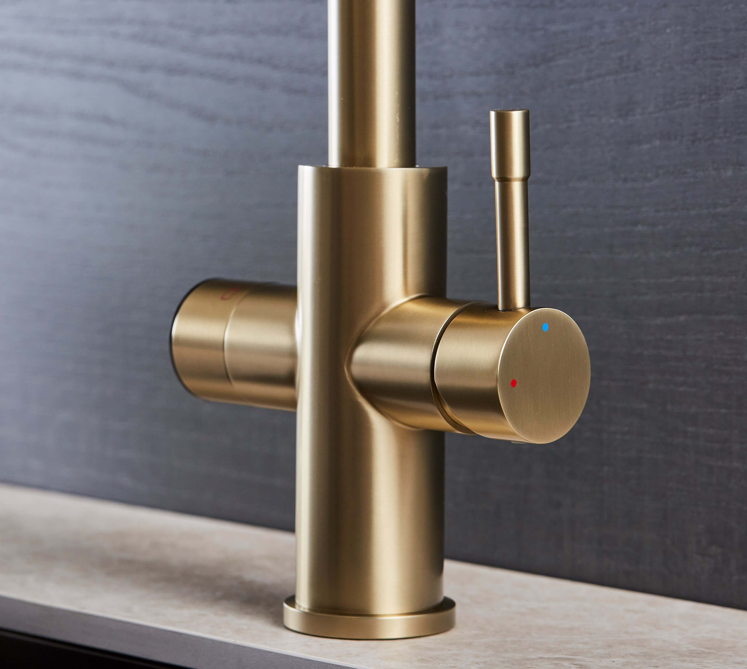 Aquilia 5-in-1 Brushed Gold