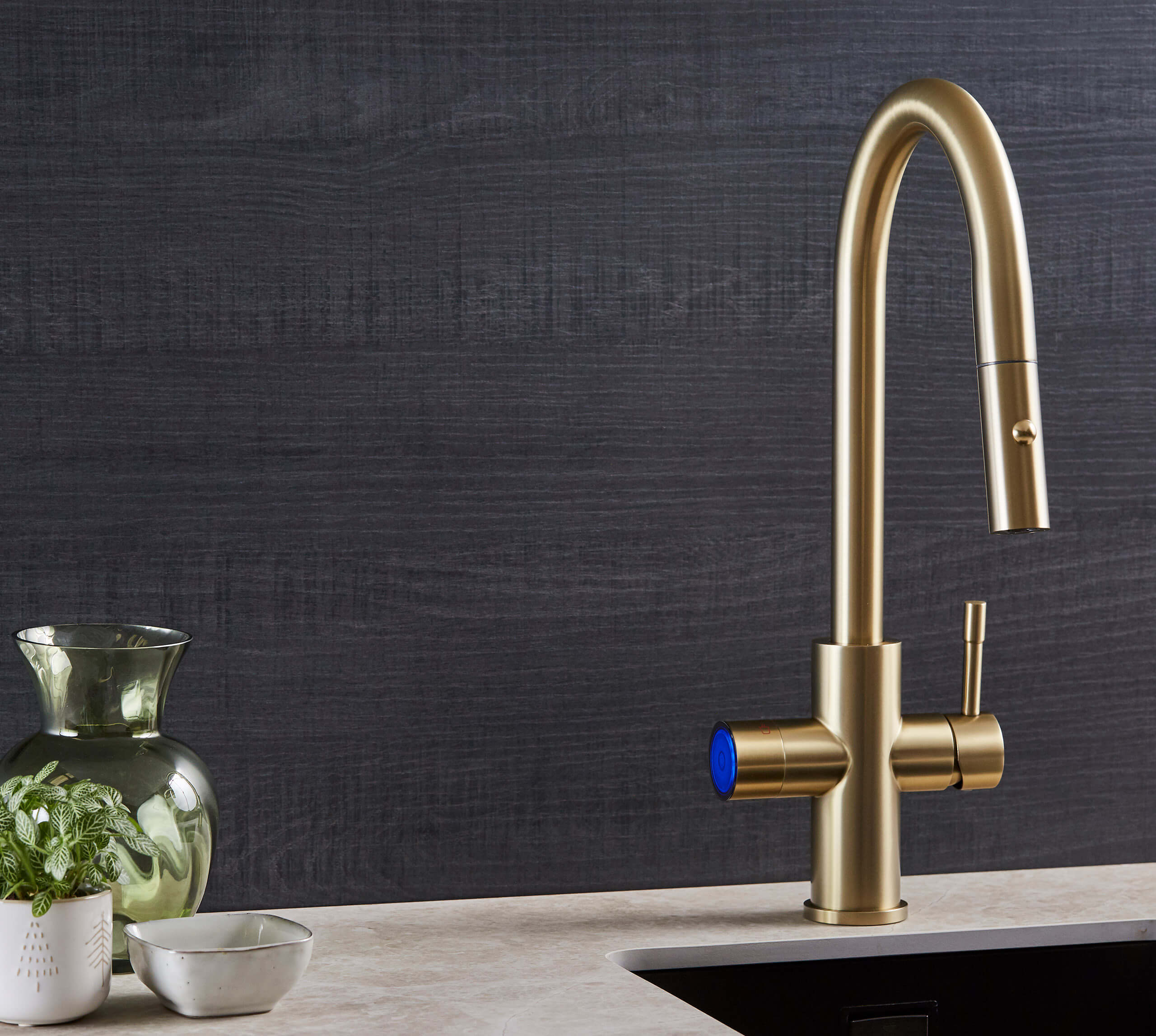 Aquilia 5-in-1 Brushed Gold