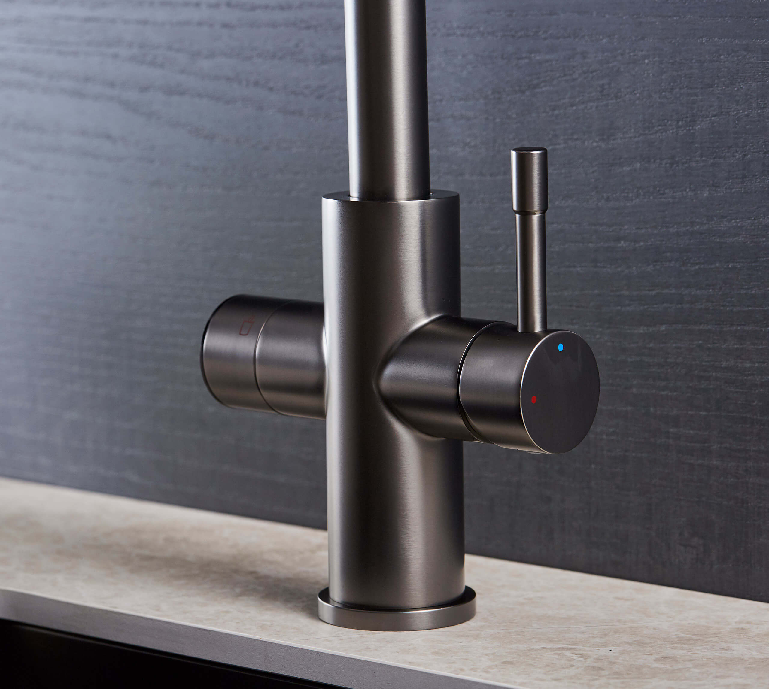 Aquilia 5-in-1 Gun Metal