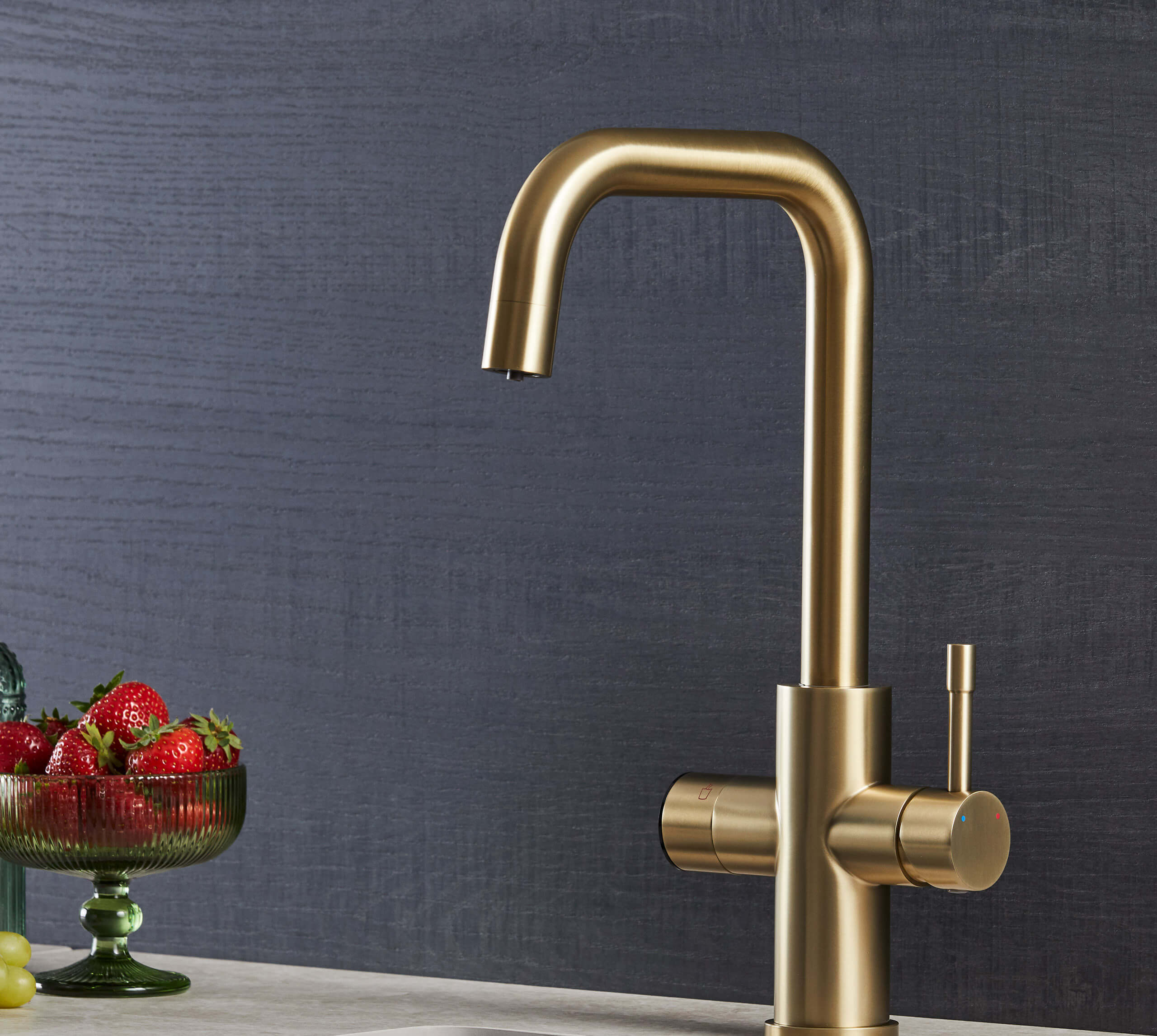 Lyra 4-in-1 Brushed Gold