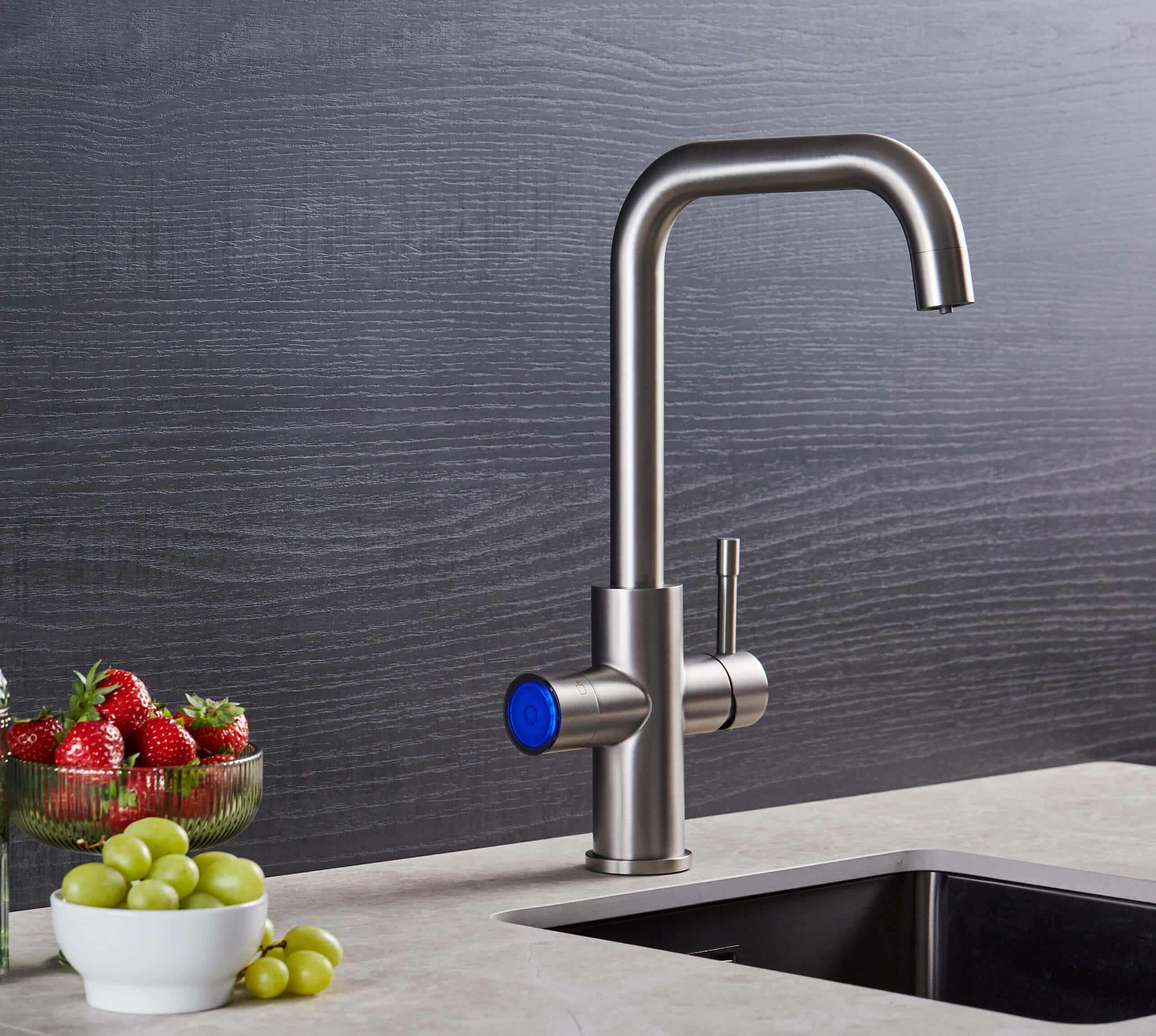 Lyra 4-in-1 Brushed Nickel