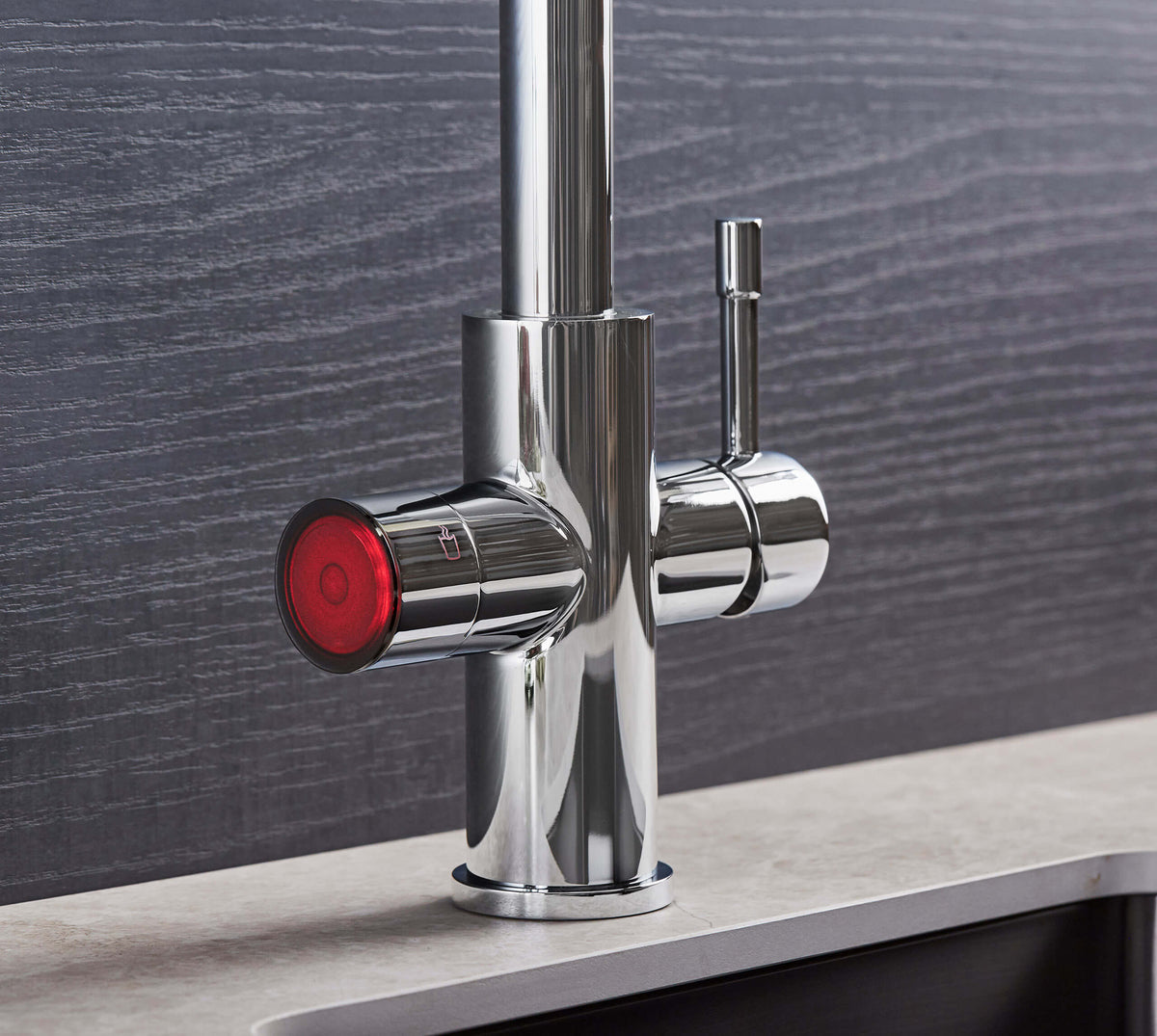 Lyra 4-in-1 Chrome
