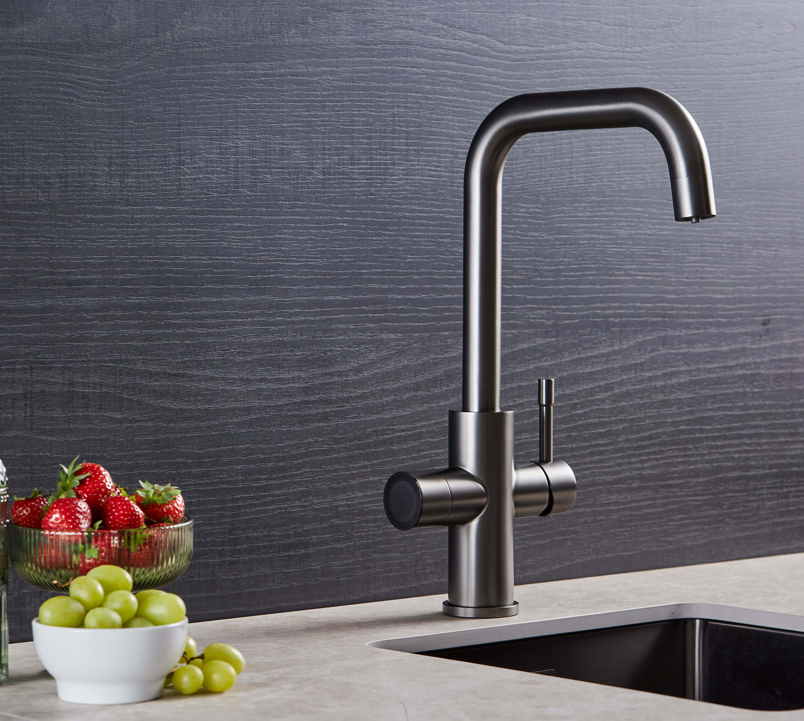 Lyra 4-in-1 Gun Metal