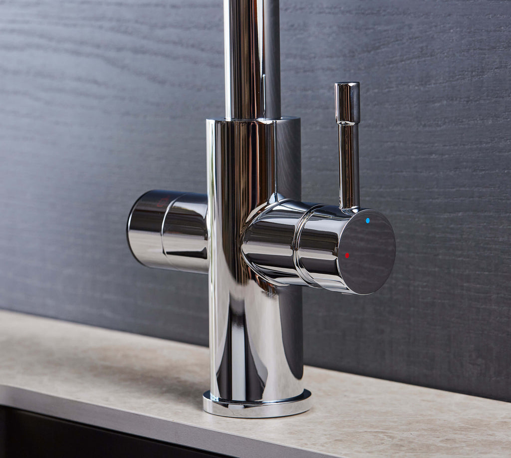 Aquilia 4-in-1 Chrome