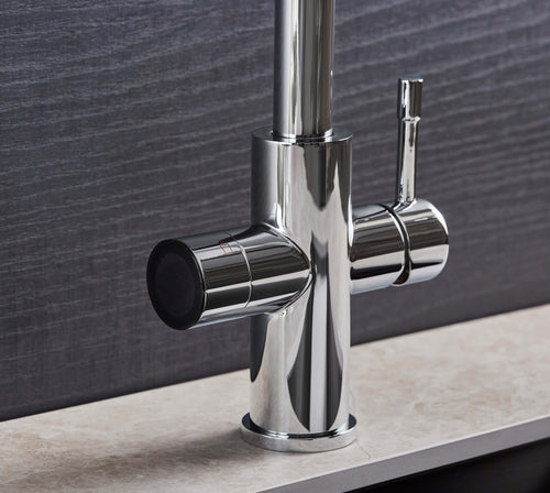 Aquilia 4-in-1 Chrome