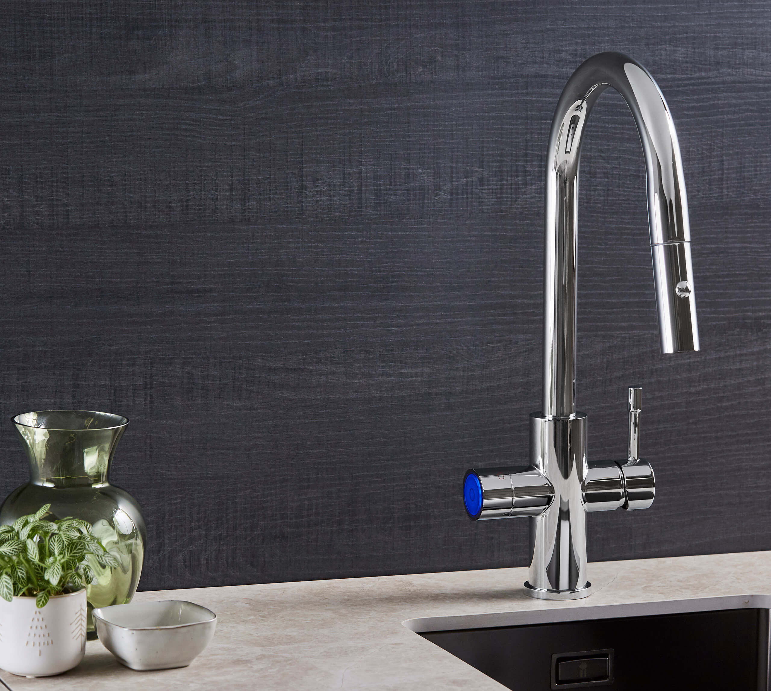 Aquilia 4-in-1 Chrome